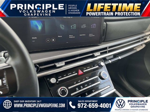Used 2026 Hyundai Santa Fe SE FWD image 17
