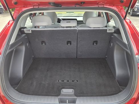 Used 2026 Hyundai Kona SE FWD image 15