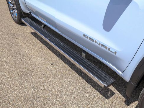New 2026 GMC Sierra 1500 Denali AWD/4WD image 6