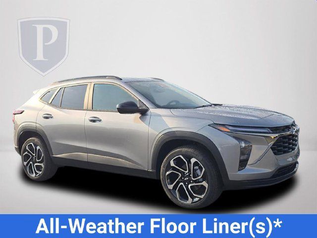 New 2026 Chevrolet Trax RS w/ Driver Confidence Package FWD image 2