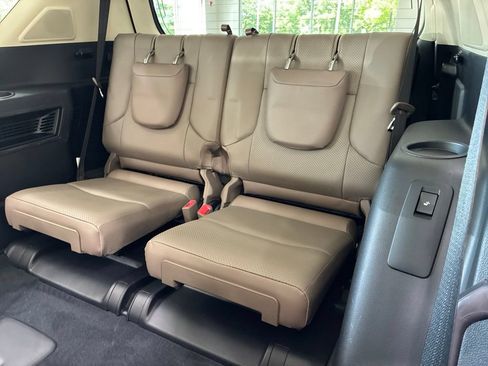 Certified 2023 Lexus GX 460 Luxury w/ Sport Design Package AWD/4WD image 23