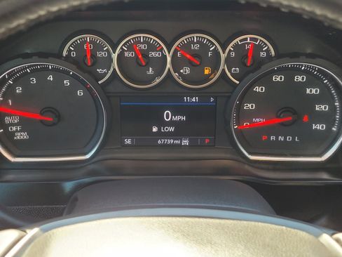 Used 2020 Chevrolet Silverado 1500 LT w/ Texas Edition image 32