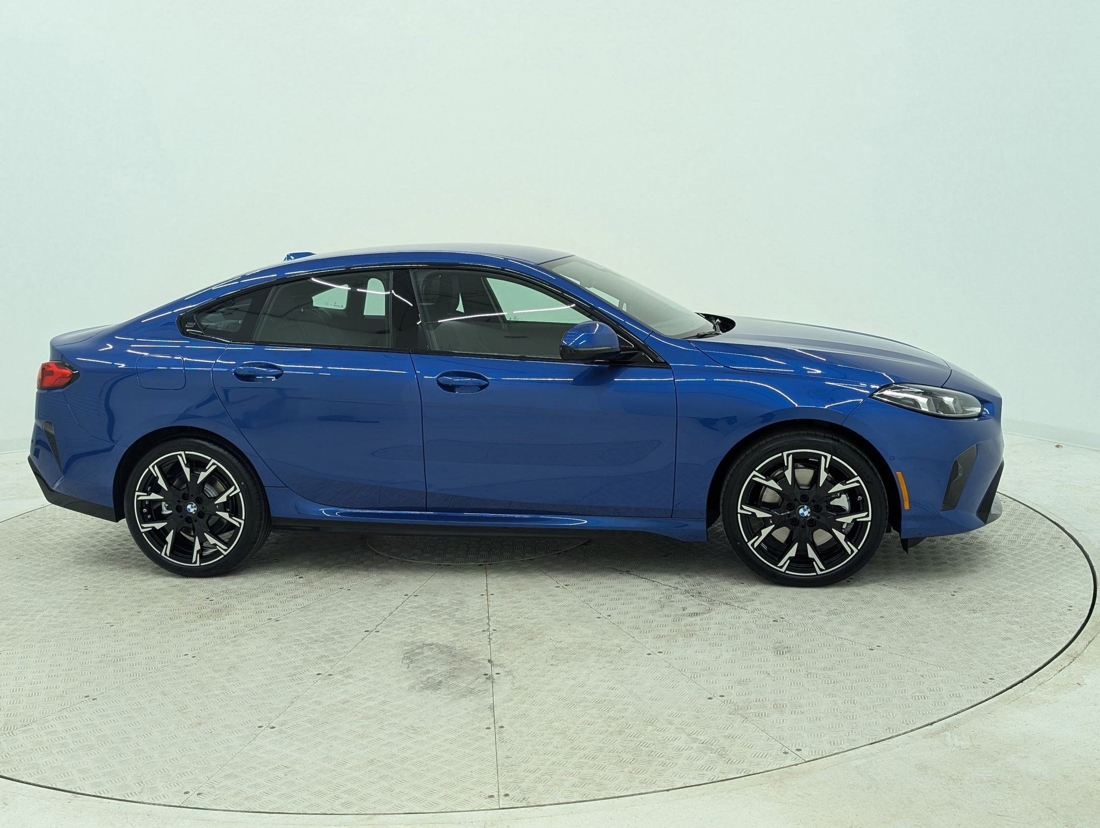 Used 2025 BMW 228i xDrive AWD/4WD image 8