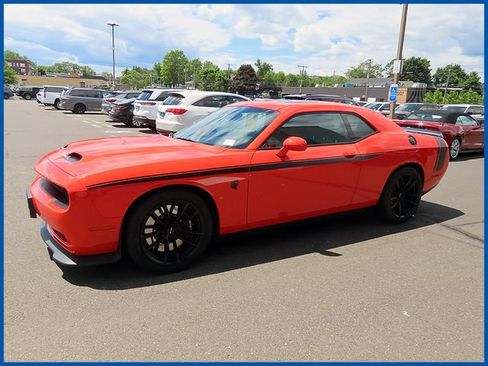 Used 2023 Dodge Challenger SRT Hellcat w/ Driver Convenience Group RWD image 1