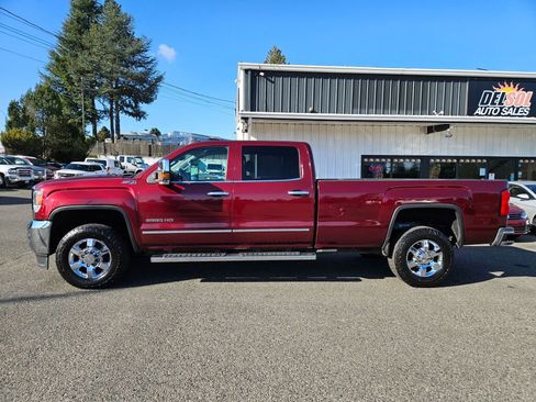 Used 2015 GMC Sierra 3500 SLT w/ Duramax Plus Package image 9
