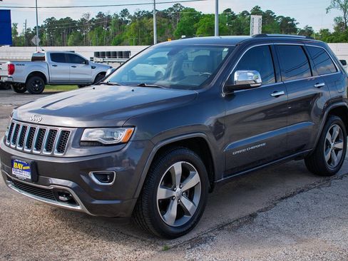 Used 2015 Jeep Grand Cherokee Overland image 2