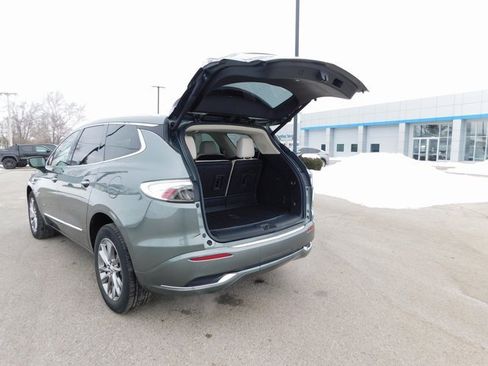 Used 2023 Buick Enclave Avenir w/ Avenir Technology Package image 24
