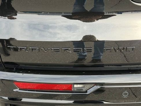 New 2026 Chevrolet Traverse RS w/ LPO, Floor Liner Package image 20