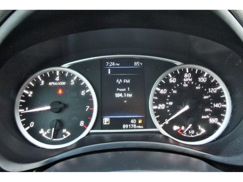 Used 2019 Nissan Sentra S w/ Appearance Package FWD image 16