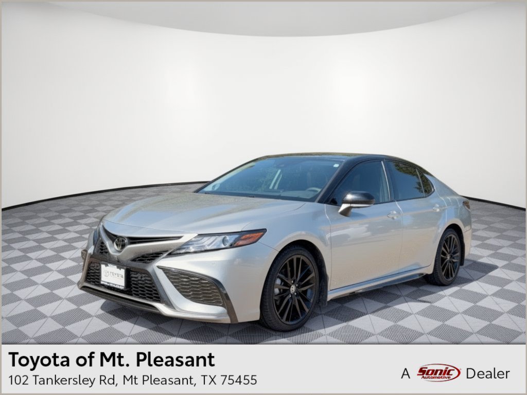 Used 2021 Toyota Camry XSE w/ Navigation Package FWD image 1