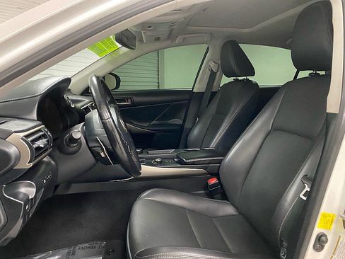 Used 2018 Lexus IS 300 w/ Accessory Package image 9