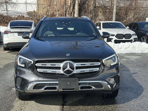 Used 2021 Mercedes-Benz GLC 300 4MATIC w/ Driver Assistance Package image 8