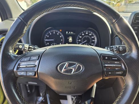 Used 2020 Hyundai Kona Limited w/ Cargo Package FWD image 18