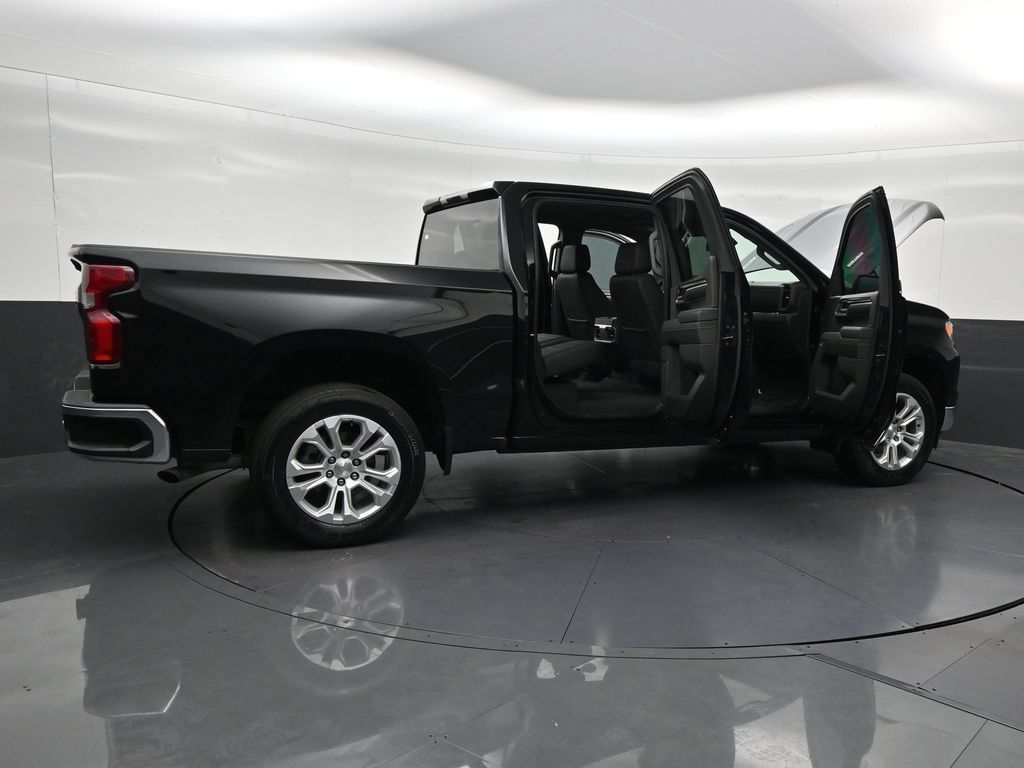 Used 2023 Chevrolet Silverado 1500 LTZ RWD image 33