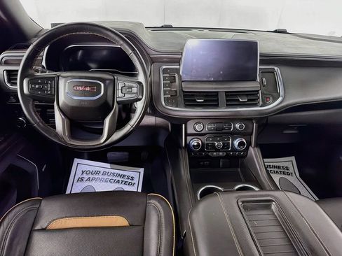 Used 2024 GMC Yukon XL AT4 w/ Technology Package AWD/4WD image 23