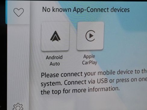 Certified 2025 Volkswagen Atlas SE w/ Black Wheel Package image 30