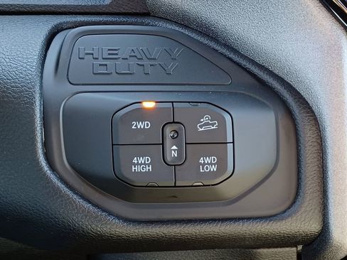 New 2026 RAM 2500 Warlock AWD/4WD image 27