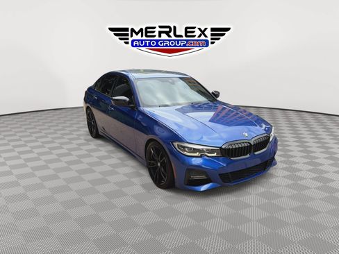 Used 2021 BMW 330i Sedan w/ M Sport Package RWD image 2