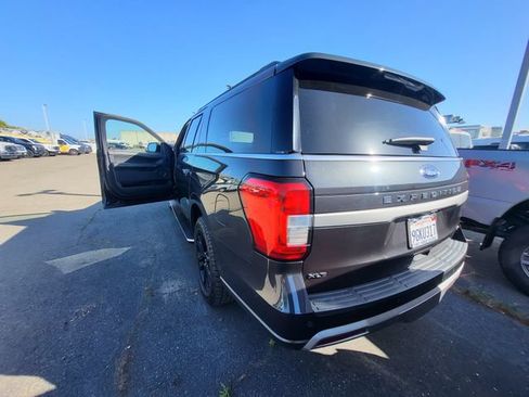 Used 2022 Ford Expedition Max XLT AWD/4WD image 4