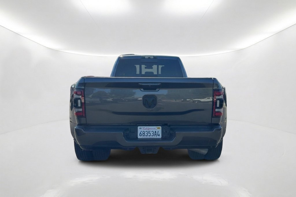 Used 2024 RAM 3500 Laramie w/ Night Edition AWD/4WD image 7