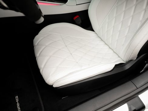 Used 2025 Mercedes-Benz AMG GT 63 image 65