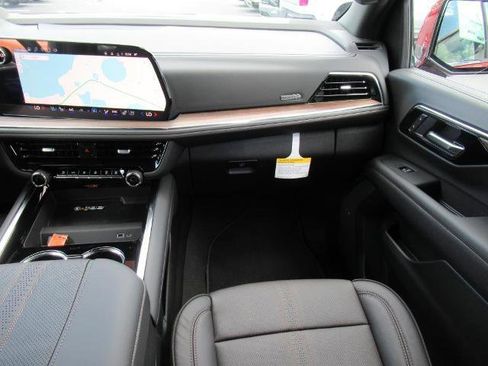 New 2025 Chevrolet Tahoe High Country image 16