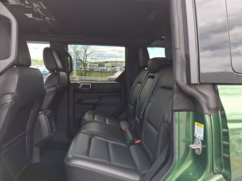 Certified 2025 Ford Bronco Outer Banks AWD/4WD image 11