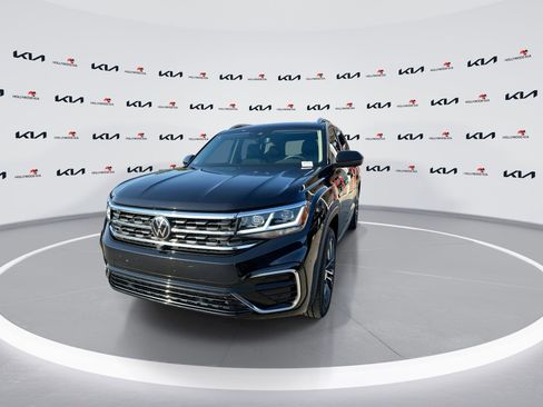 Used 2023 Volkswagen Atlas SEL Premium image 4