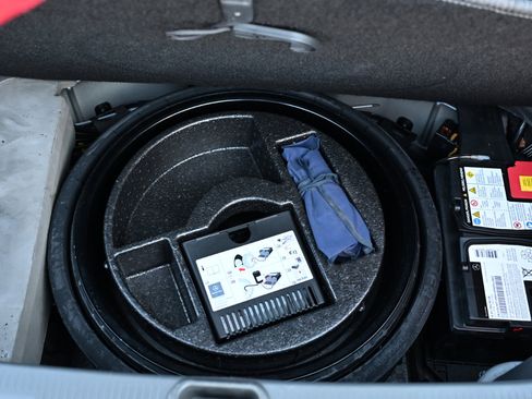 Used 2005 Mercedes-Benz SL 55 AMG image 47