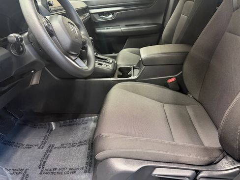 Used 2024 Honda CR-V LX image 7