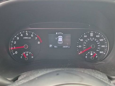 Used 2022 Kia Soul LX FWD image 16
