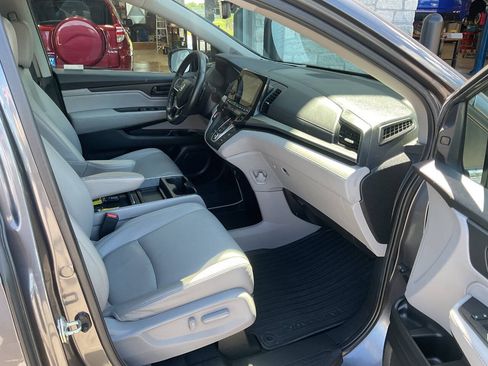 Used 2019 Honda Odyssey EX-L image 50