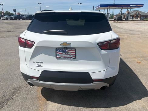 Used 2020 Chevrolet Blazer LT FWD image 4