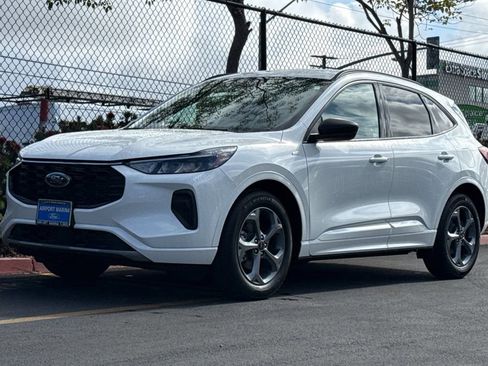 Used 2024 Ford Escape ST-Line w/ Tech Pack #1 image 10