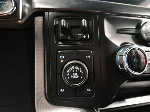 Used 2024 Ford F150 Platinum w/ Equipment Group 702A High AWD/4WD image 18