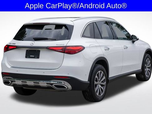 Used 2023 Mercedes-Benz GLC 300 4MATIC image 8