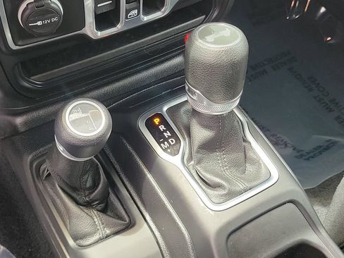 Used 2020 Jeep Wrangler Unlimited Sport S AWD/4WD image 27