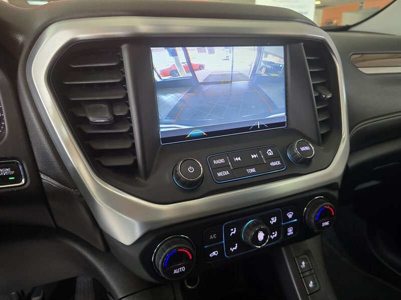 Used 2018 GMC Acadia SLE w/ Driver Alert Package I AWD/4WD image 27