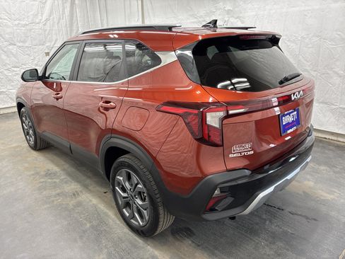 Certified 2024 Kia Seltos S AWD/4WD image 4