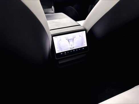 Used 2025 Tesla Model 3 RWD image 34