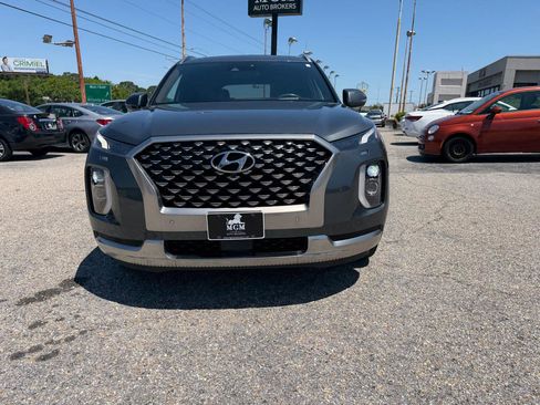 Used 2022 Hyundai Palisade Calligraphy w/ Cargo Package FWD image 7