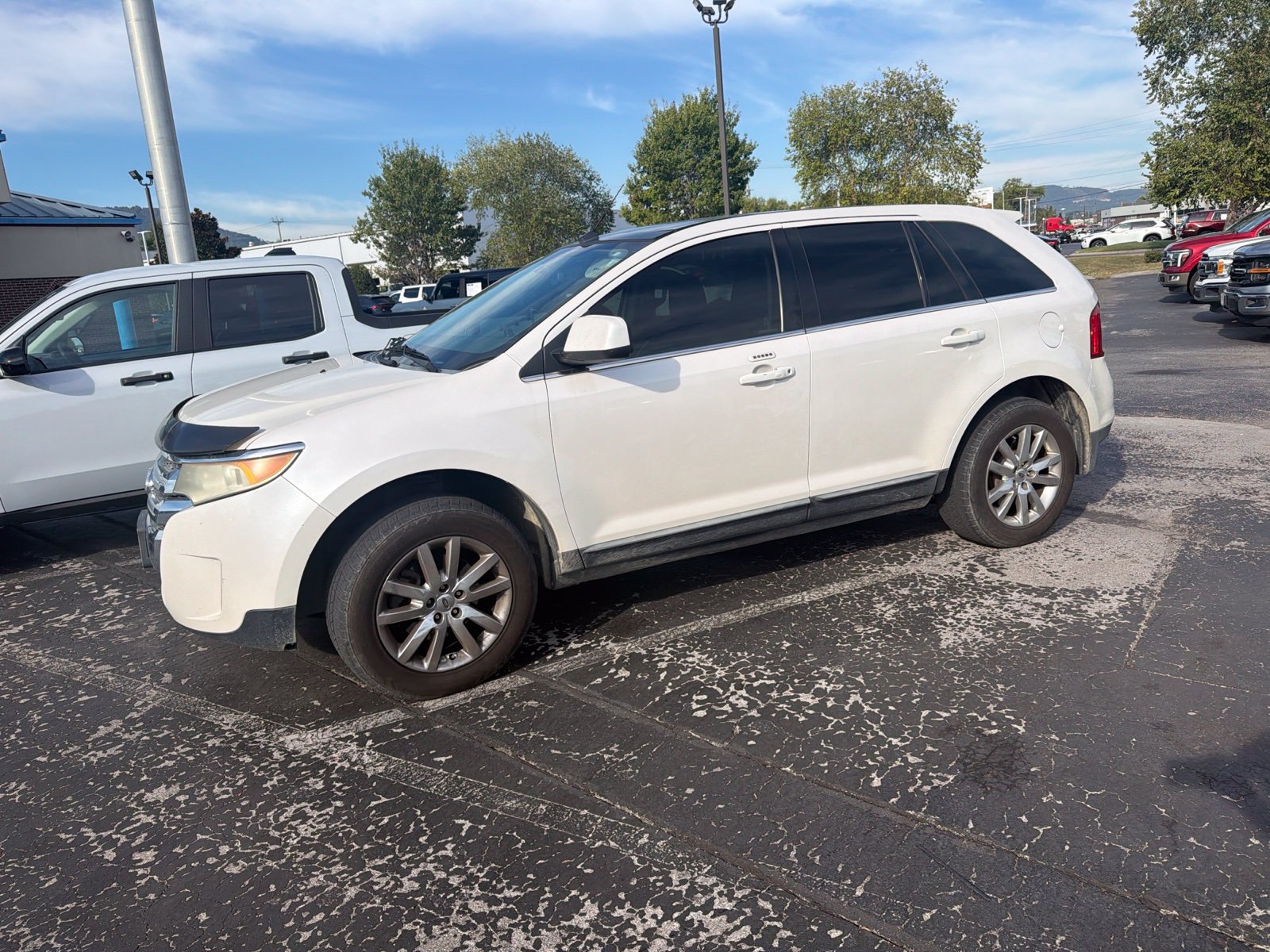 Used 2011 Ford Edge Limited w/ 302A Rapid Spec Order Code FWD image 1