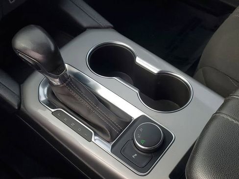 Used 2020 Chevrolet Blazer LT image 18