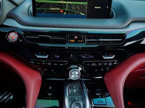 Used 2022 Acura MDX A-Spec image 33