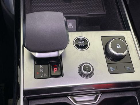 Used 2023 Land Rover Range Rover Autobiography AWD/4WD image 27