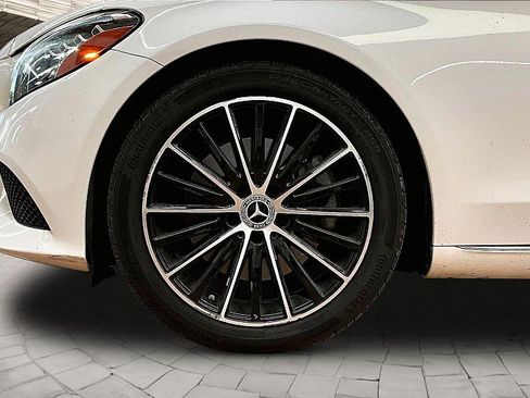 Used 2021 Mercedes-Benz C 300 Sedan w/ Premium Package image 8