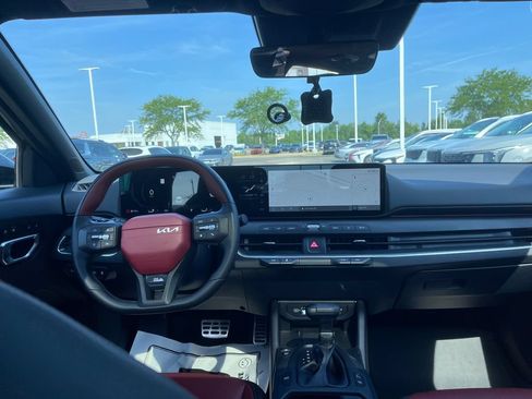 Certified 2025 Kia K4 GT-Line Turbo FWD image 24