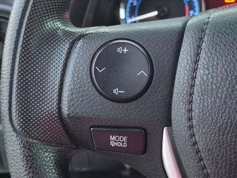 Used 2017 Toyota Corolla L FWD image 14