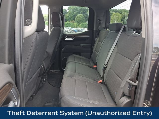 Used 2024 Chevrolet Silverado 1500 LT AWD/4WD image 21