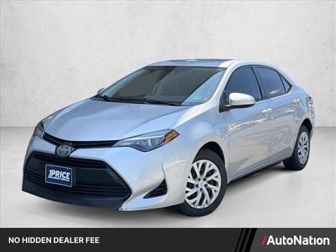 Used 2018 Toyota Corolla LE FWD image 1